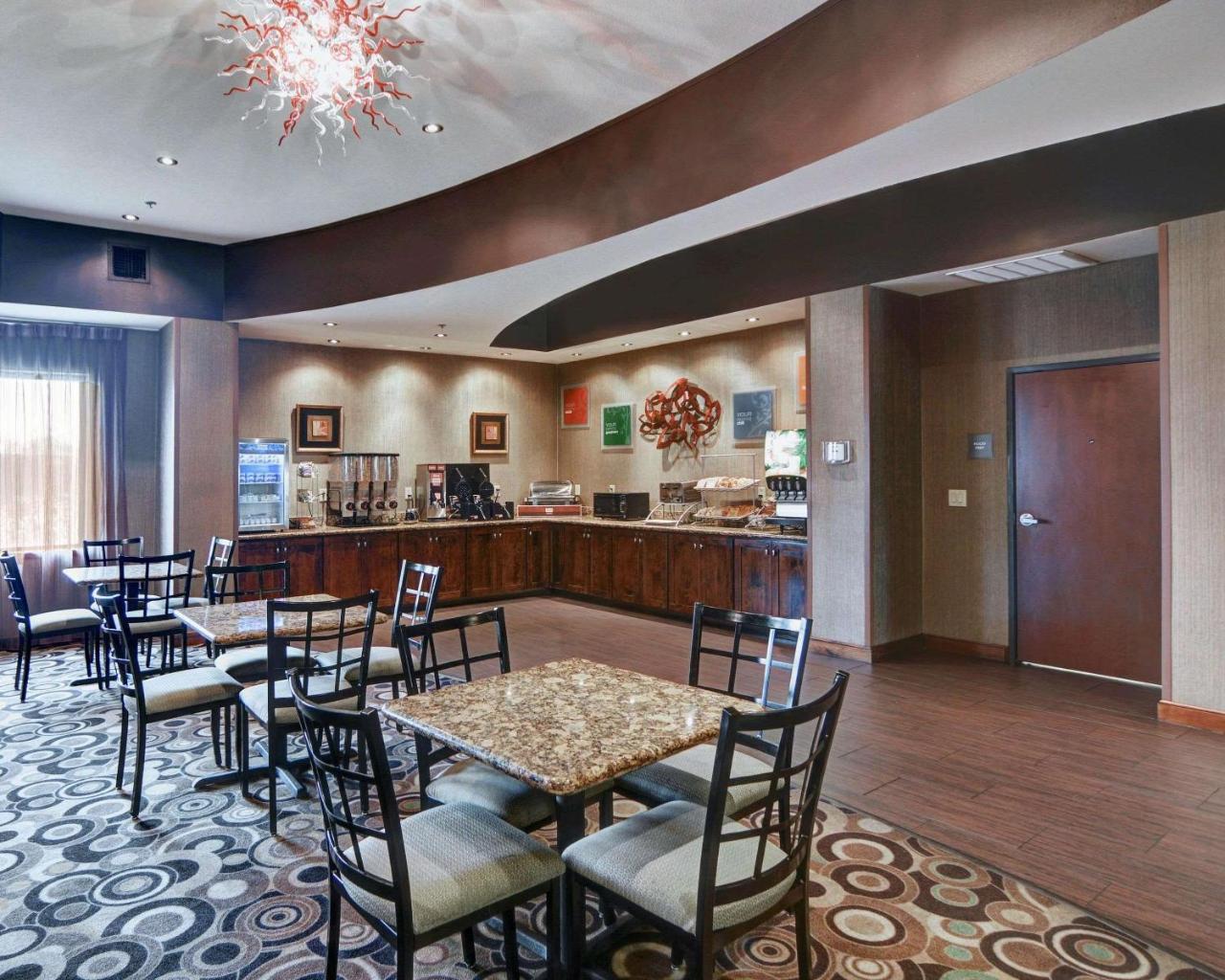 Comfort Suites Near Northeast Mall Норт-Ричленд-Хиллс Экстерьер фото